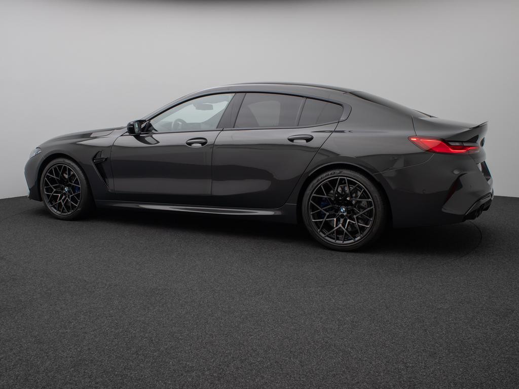 BMW M8