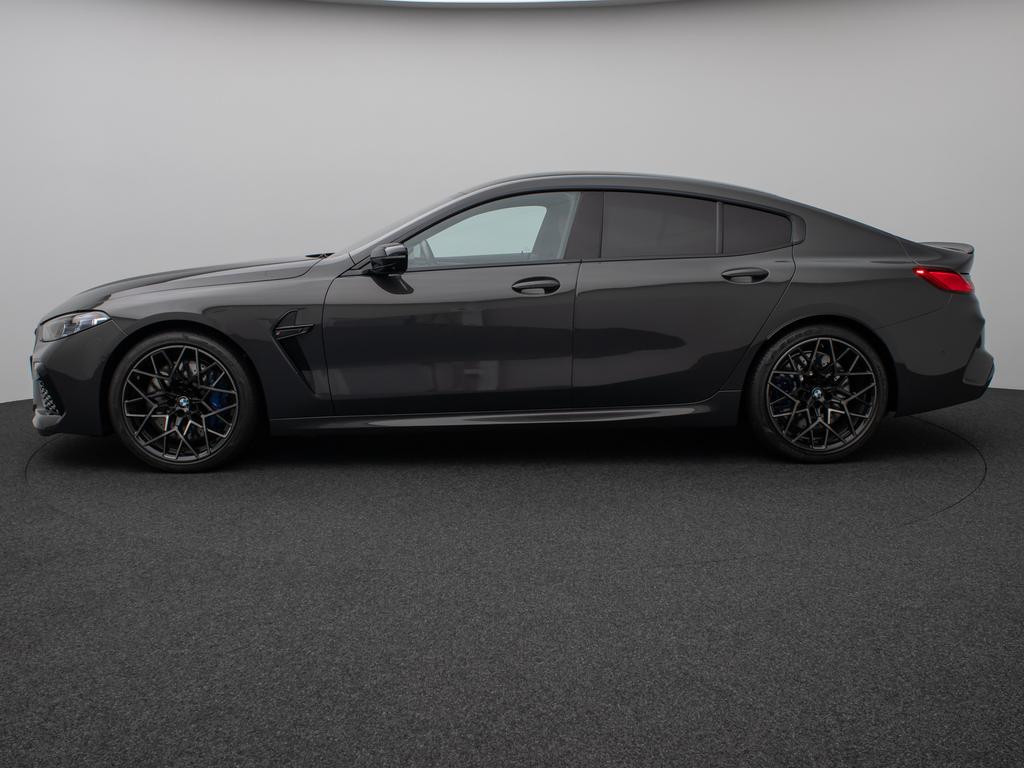 BMW M8