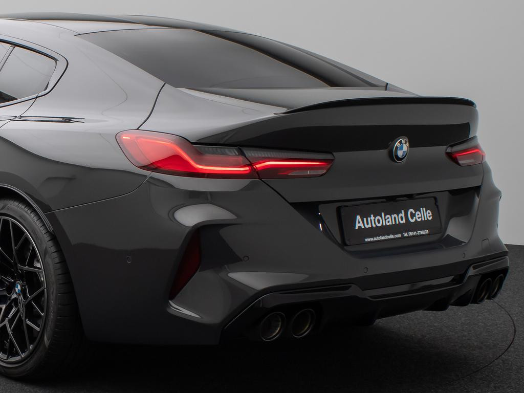BMW M8