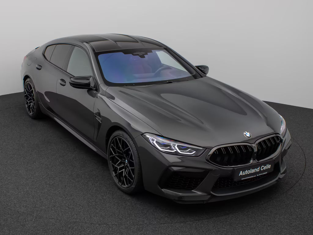 BMW M8