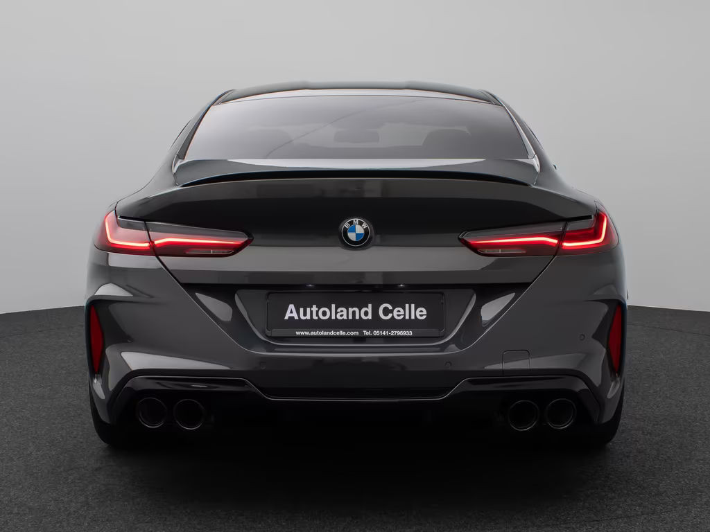 BMW M8