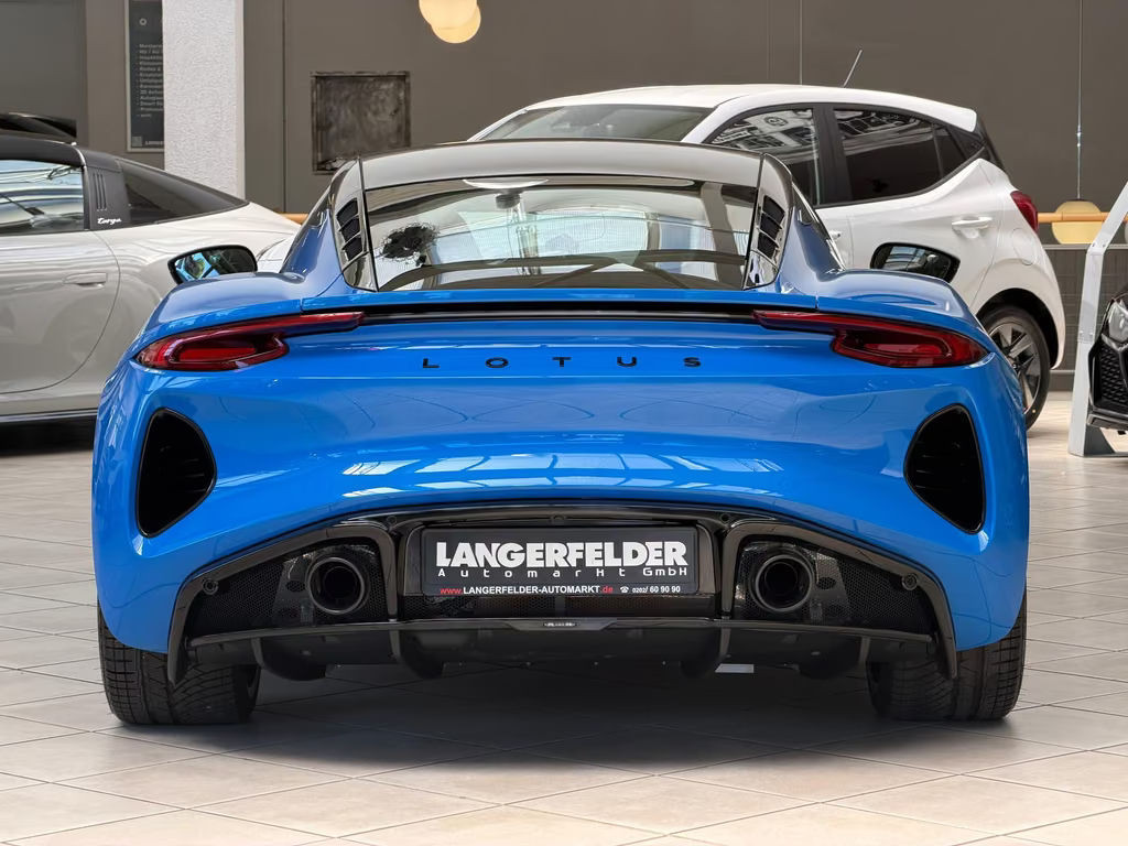 Lotus Emira