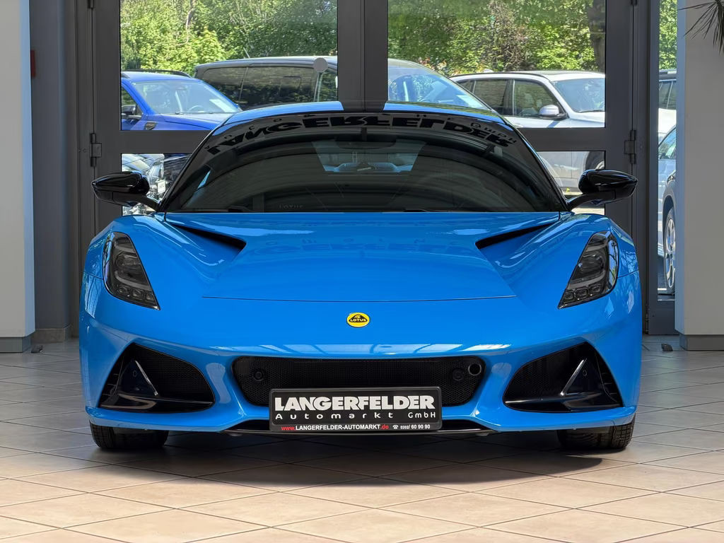 Lotus Emira