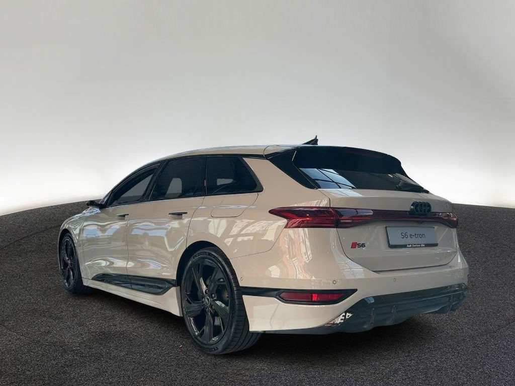 Audi S6 e-tron