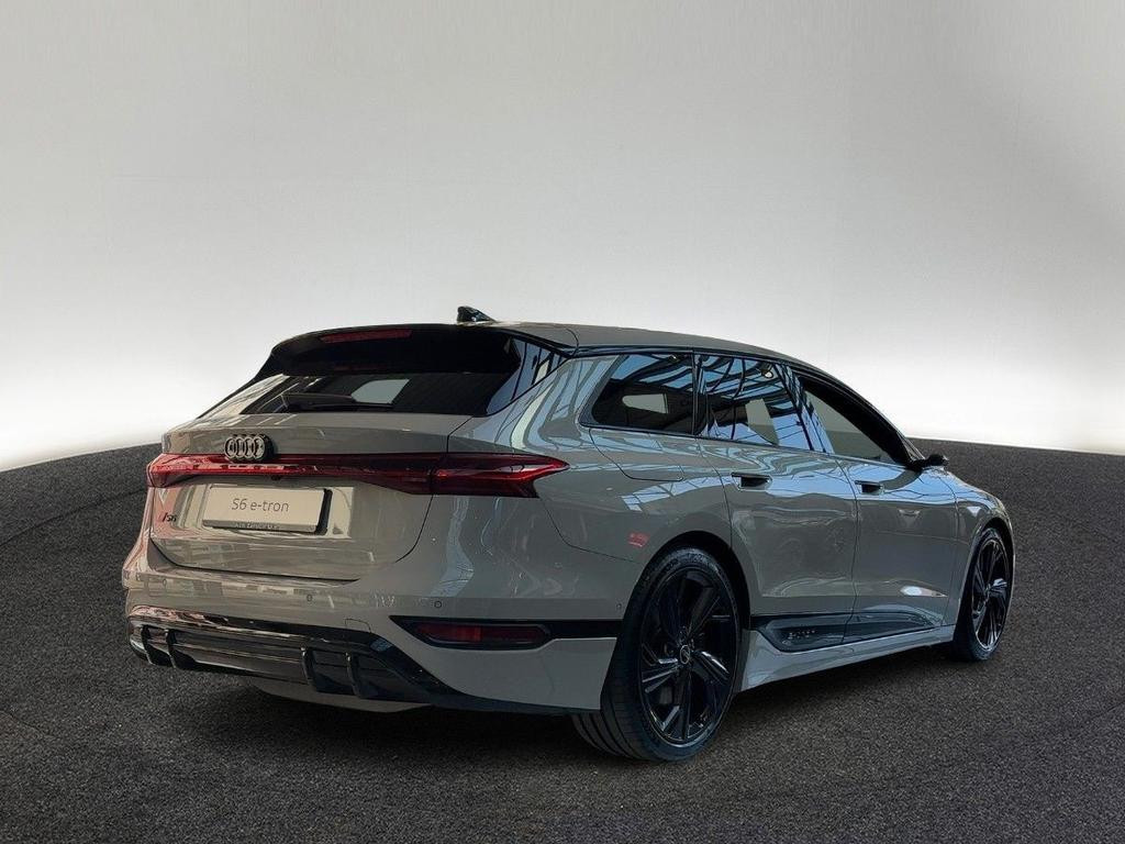 Audi S6 e-tron