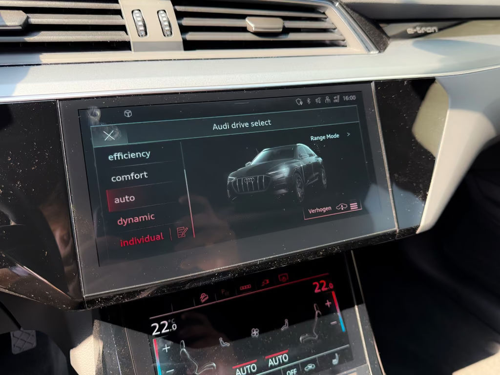 Audi Q8 e-tron