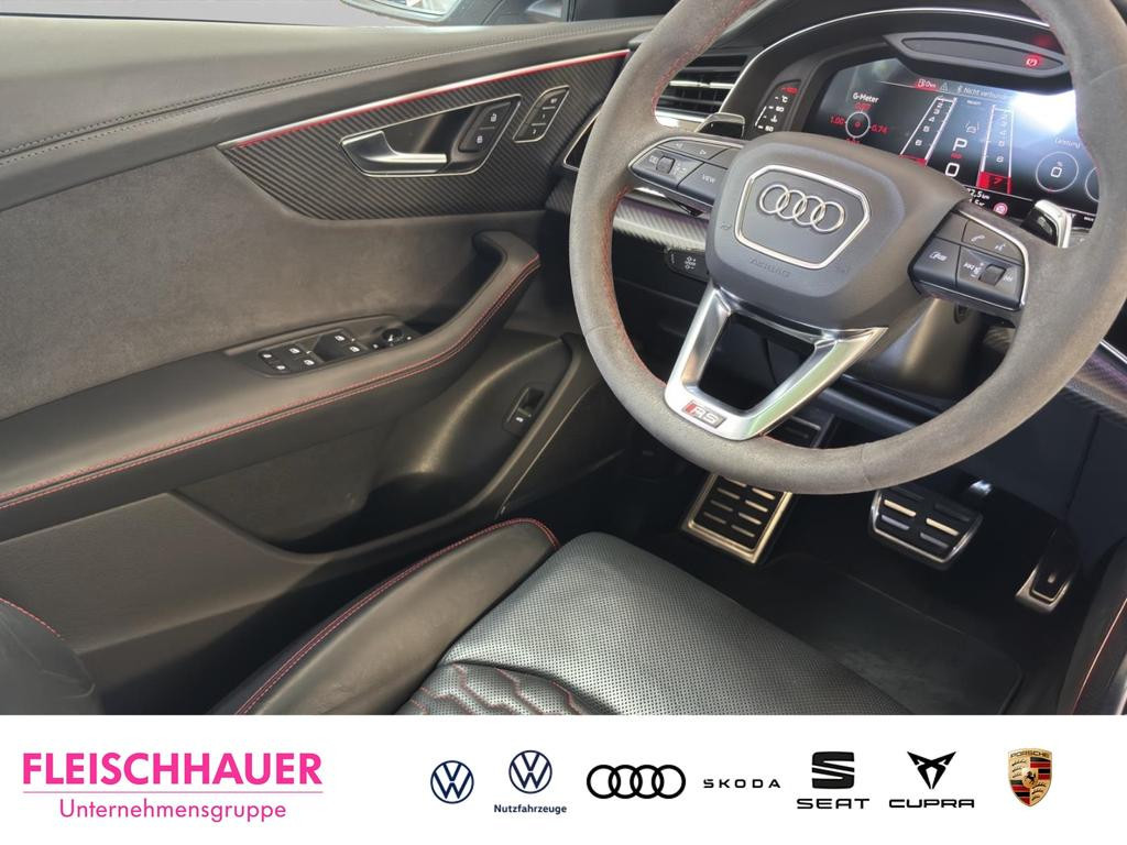 Audi RS Q8