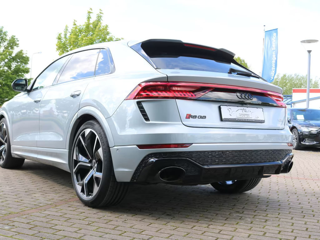Audi RS Q8