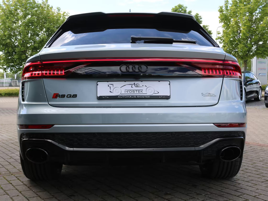 Audi RS Q8