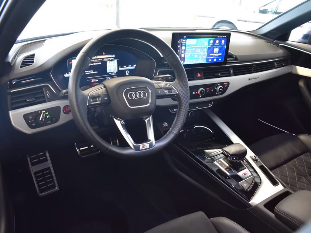 Audi S4