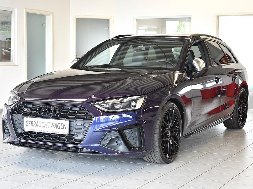Audi S4