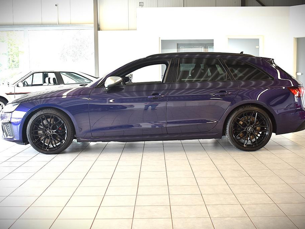 Audi S4