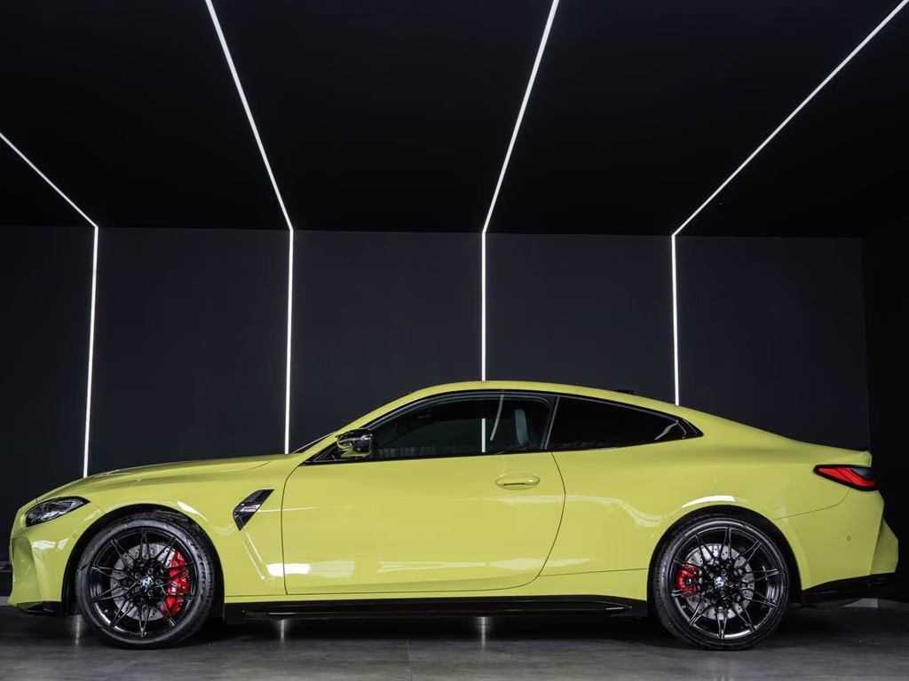BMW M4