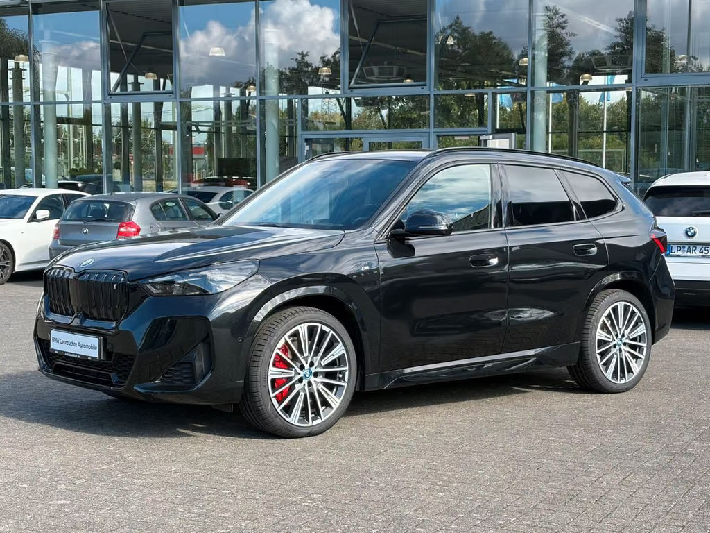 BMW iX1 M-Sport xDrive