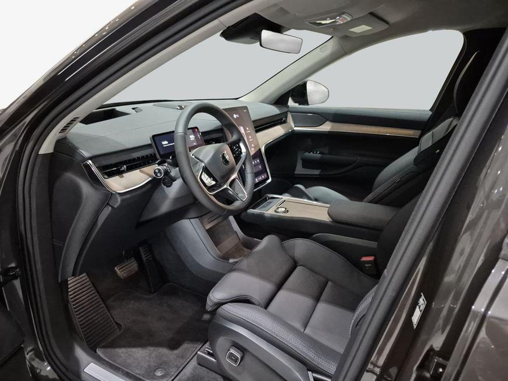 Volvo EX90