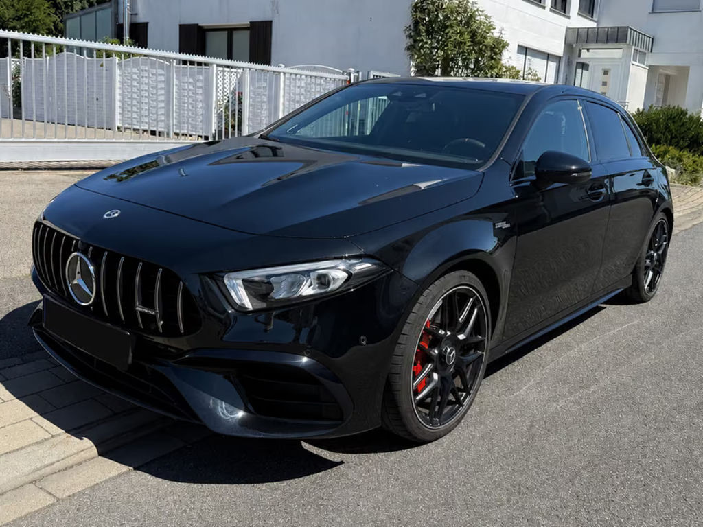 Mercedes-Benz A-Klasse AMG A 4MATIC A 45 AMG