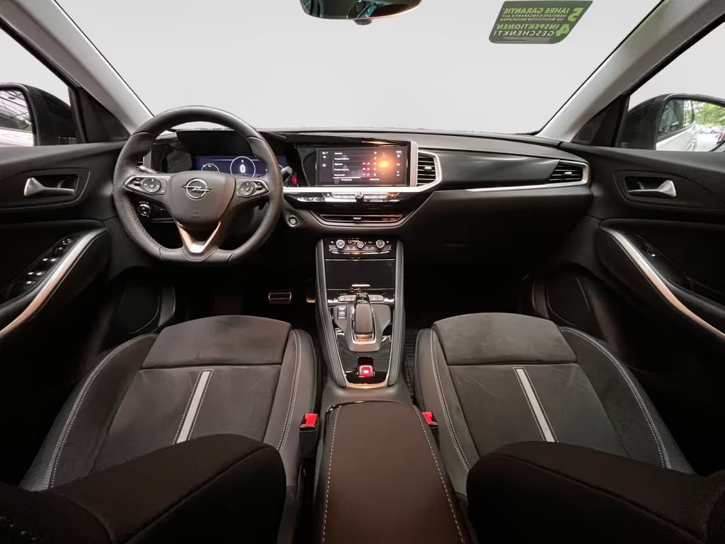 Opel Grandland