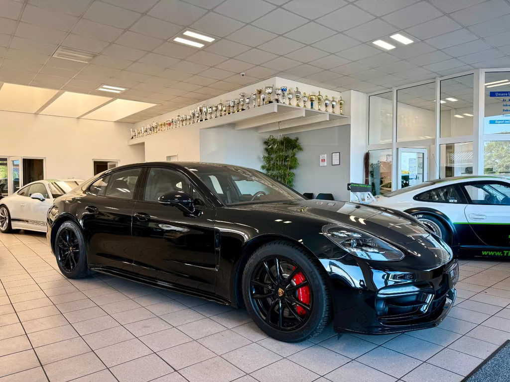 Porsche Panamera 4S E-Hybrid