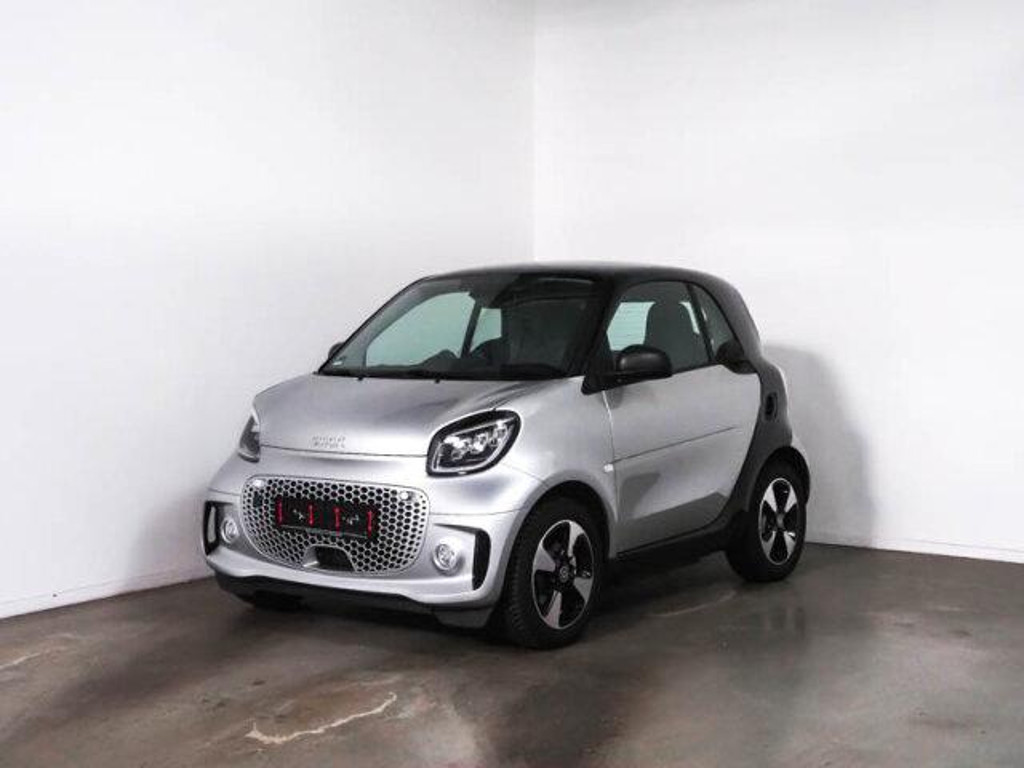 Smart EQ fortwo smart EQ fortwo Exclusive LED Panorama Kamera...