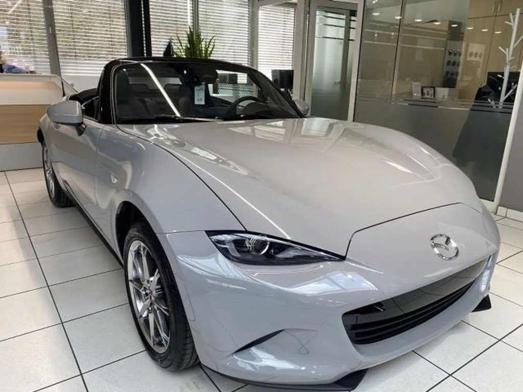Mazda MX-5 SkyActiv