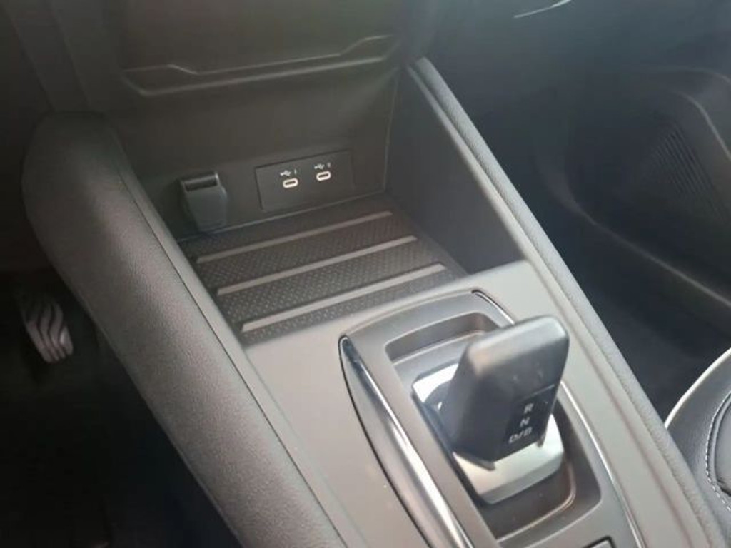 Mitsubishi Grandis