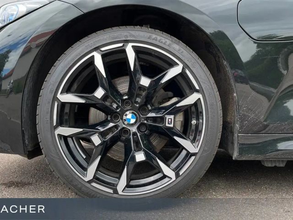 BMW 3 Serie 330 M-Sport xDrive Sedan 330e