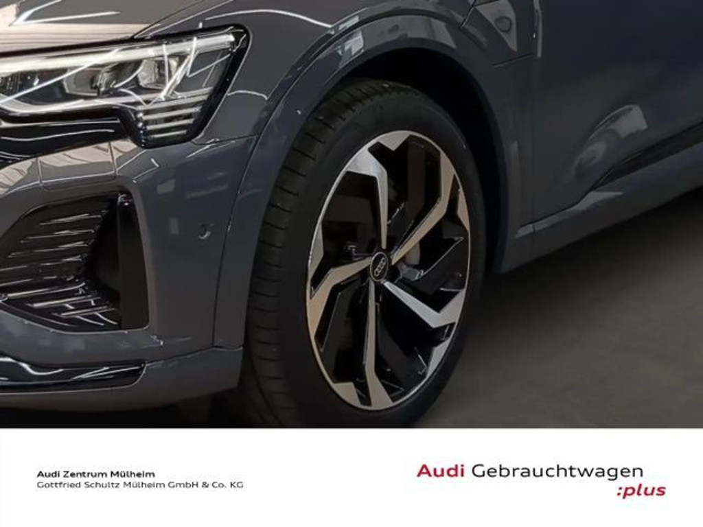 Audi Q8 e-tron