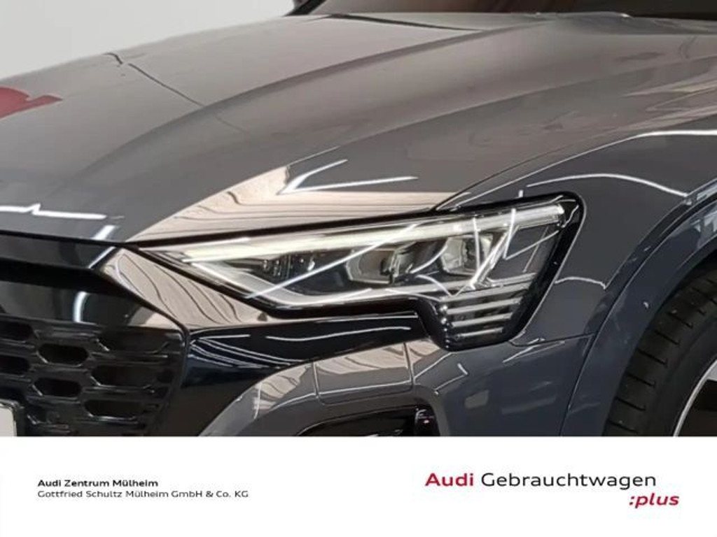 Audi Q8 e-tron