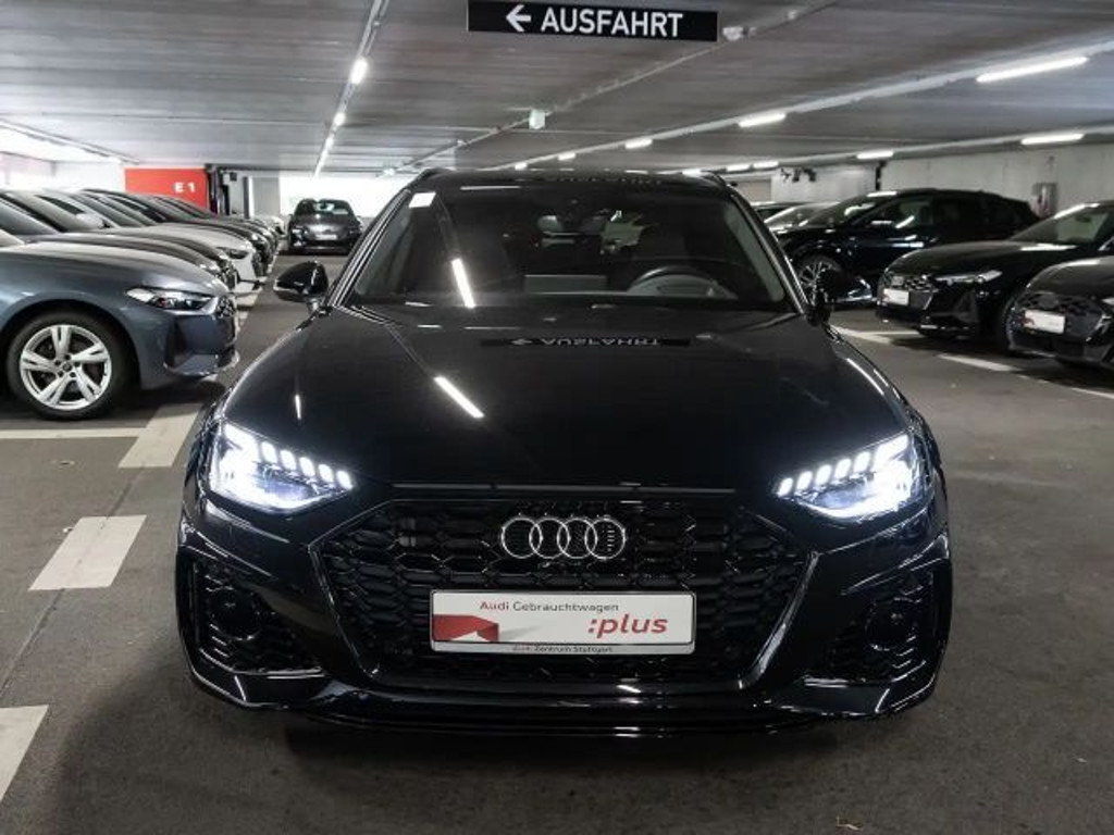 Audi RS4