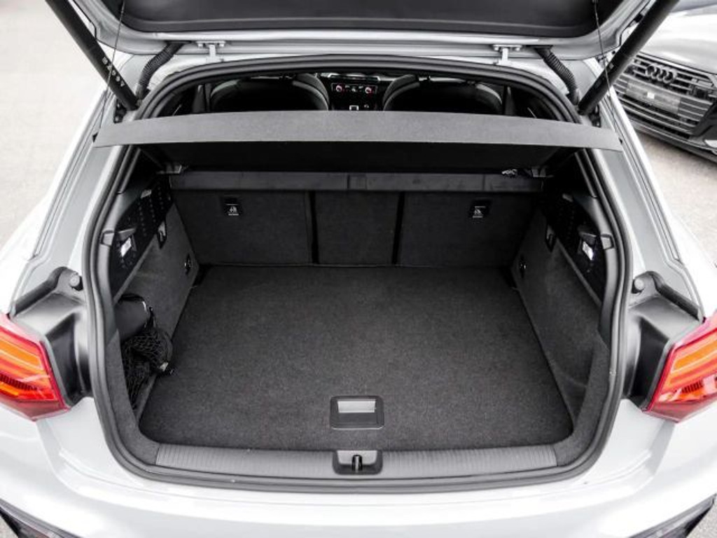 Audi SQ2