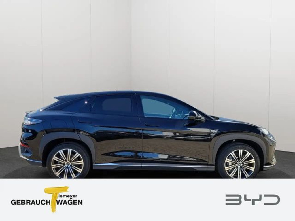 BYD Sealion 7
