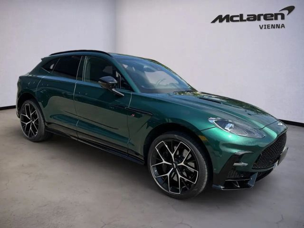 Aston Martin DBX