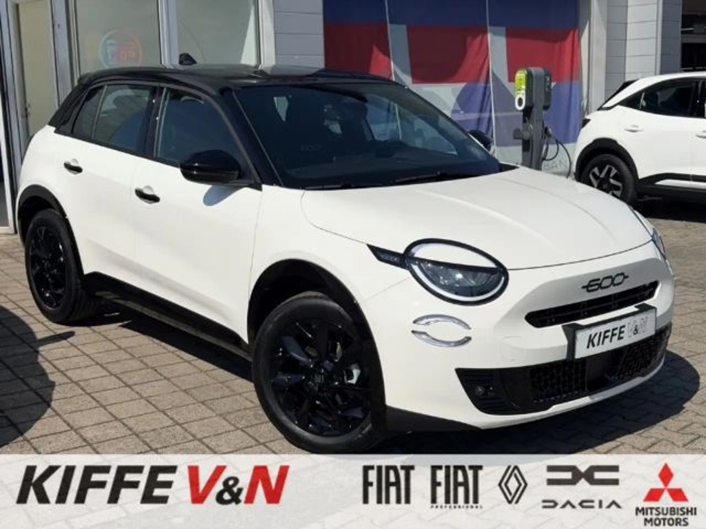 Fiat 600e 1.2 Turbo Street Edition LED CARPLAY SHZ KLIMAAUT