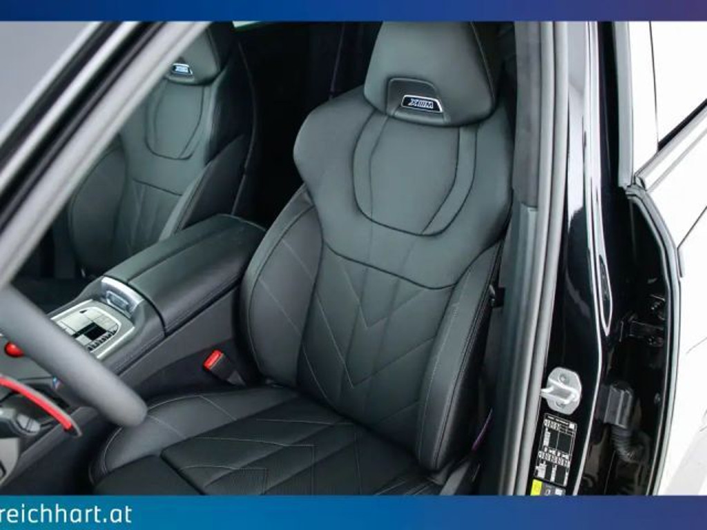 BMW XM
