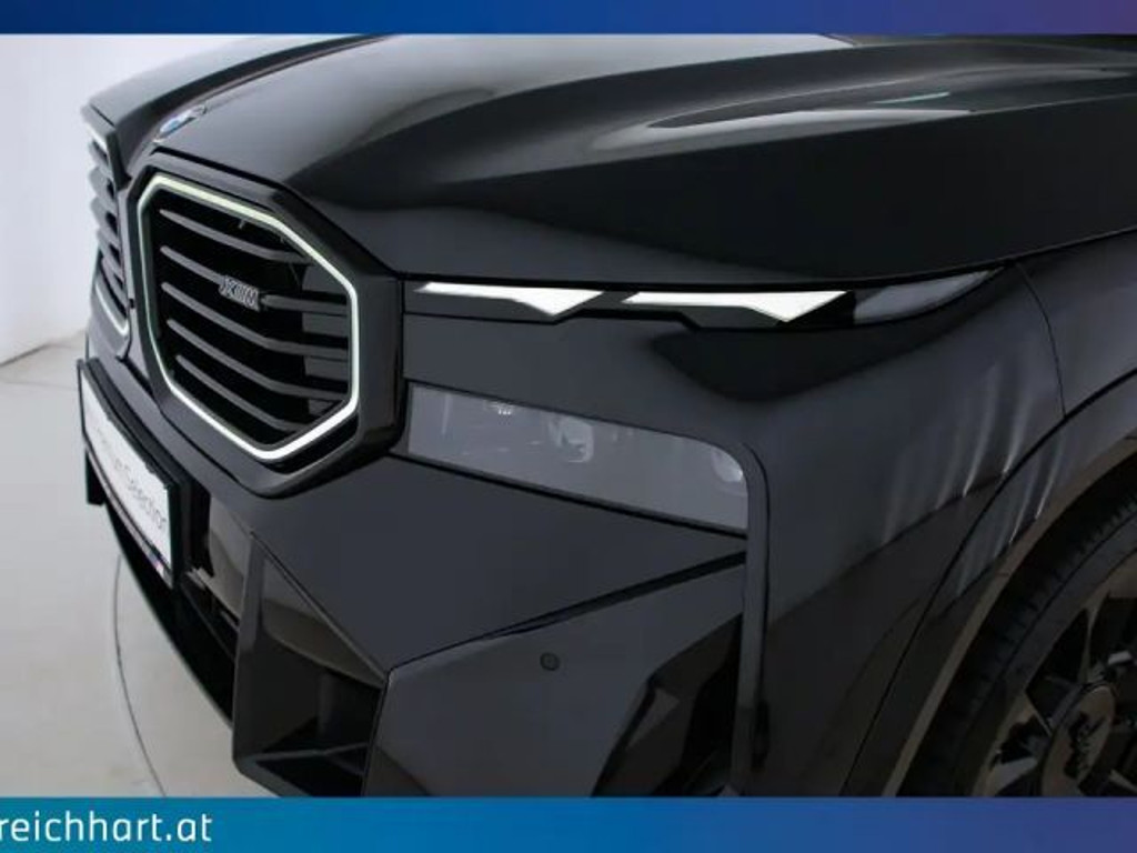 BMW XM