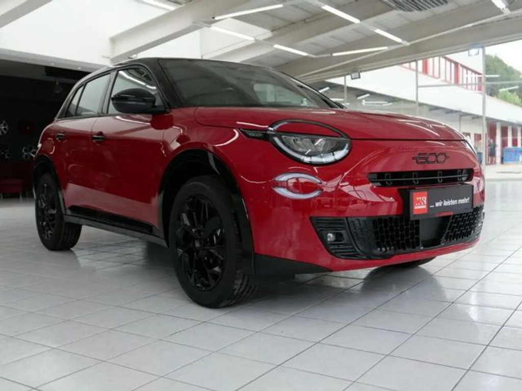 Fiat 600e 1.2 Turbo 74 kW Street *BICOLORE*CARPLAY*LED*
