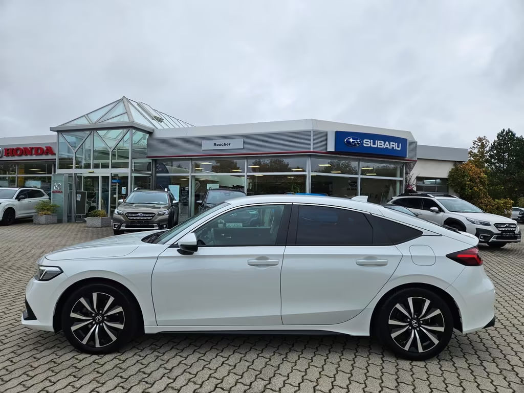 Honda Civic Elegance e:HEV