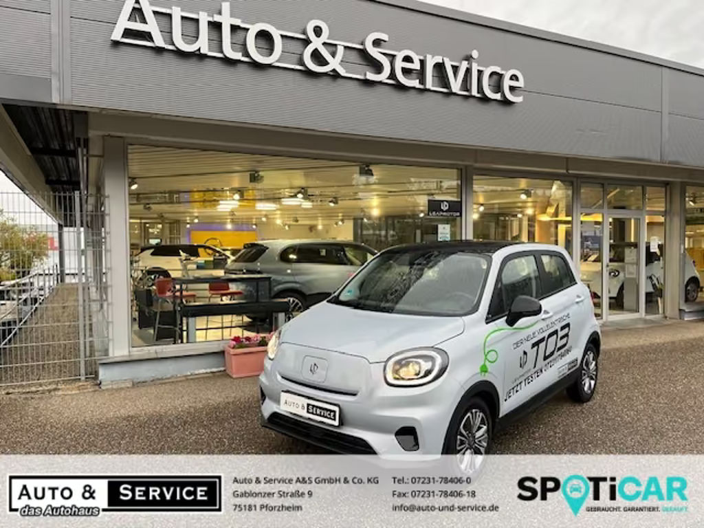 Leapmotor T03 37,3 kWh EV Panorama Navi ACC Klimaautom