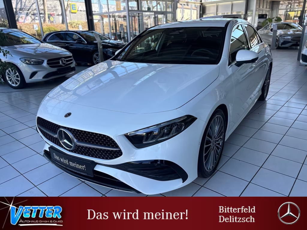 Mercedes-Benz A-Klasse A 200 AMG Line