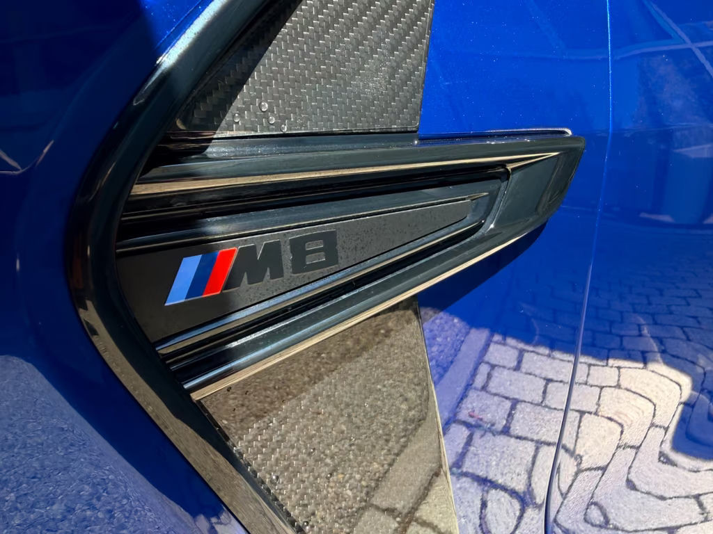 BMW M8