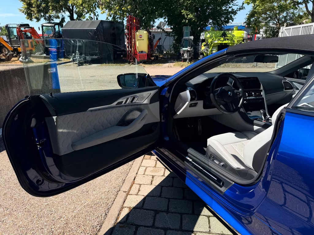 BMW M8