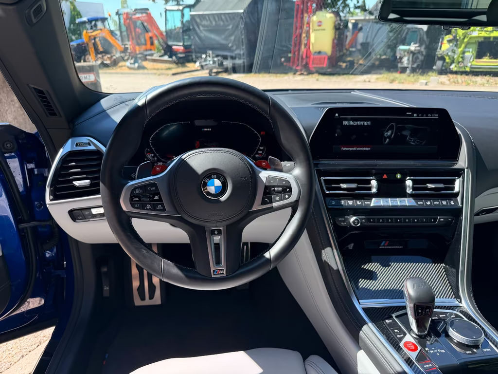 BMW M8