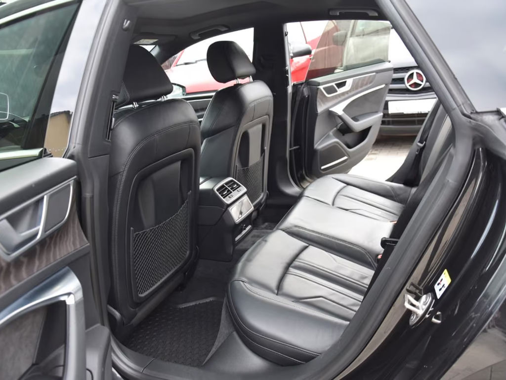 Audi S7