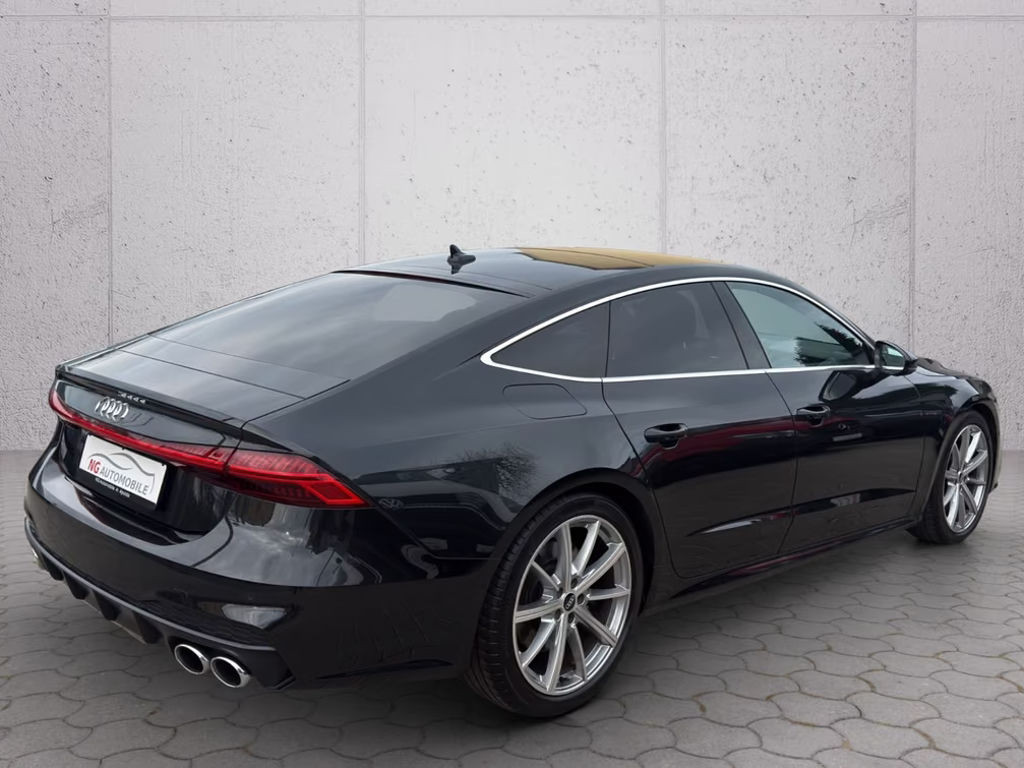 Audi S7