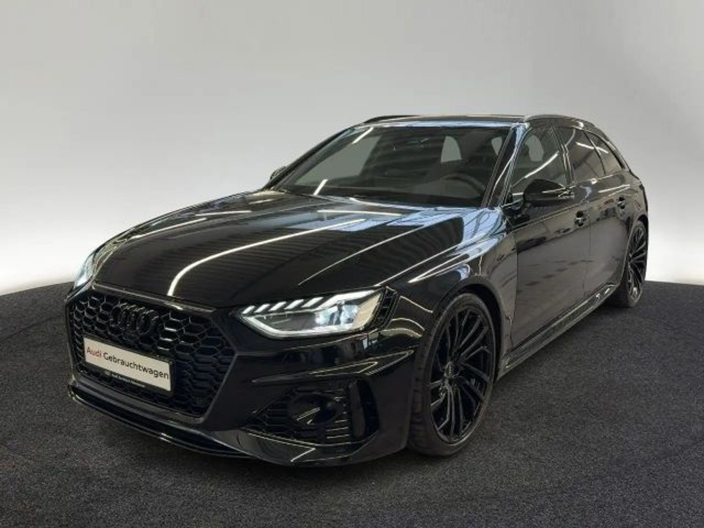 Audi RS4