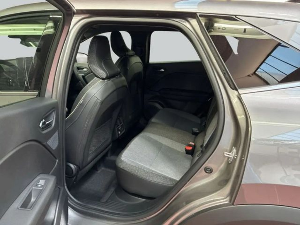 Mitsubishi Grandis