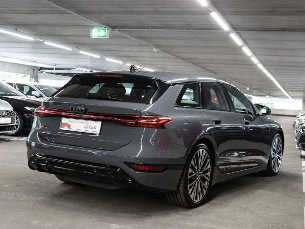 Audi S6 e-tron