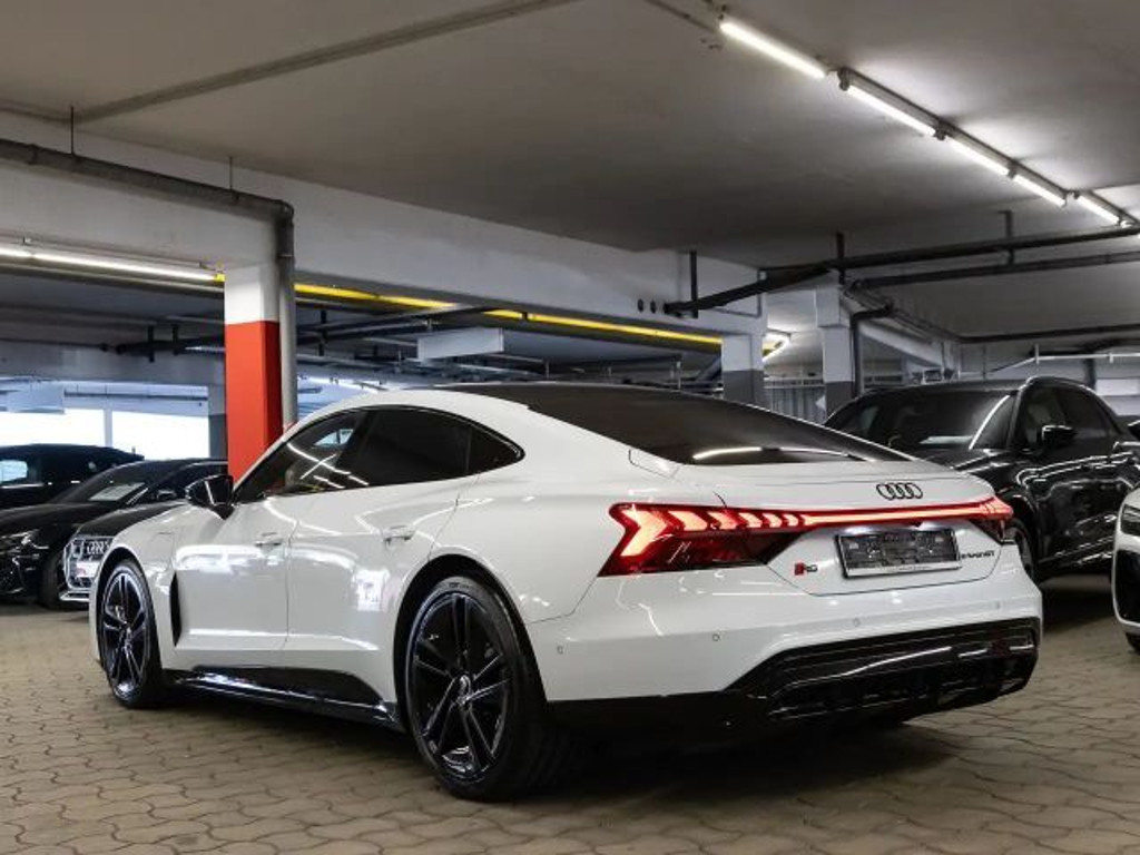 Audi RS e-tron GT