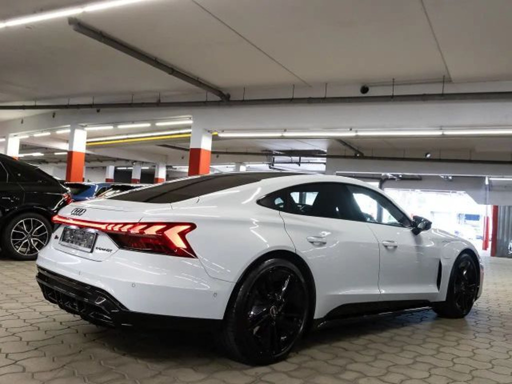 Audi RS e-tron GT