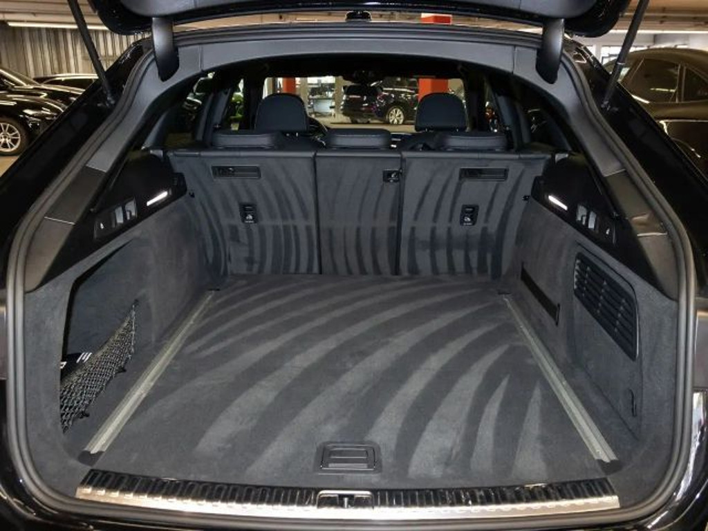 Audi A6 S-Line S-Tronic 40 TDI
